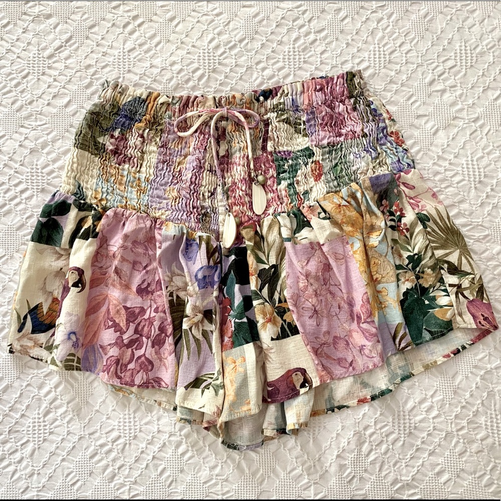 ZARA | Boho Flutter shorts | M